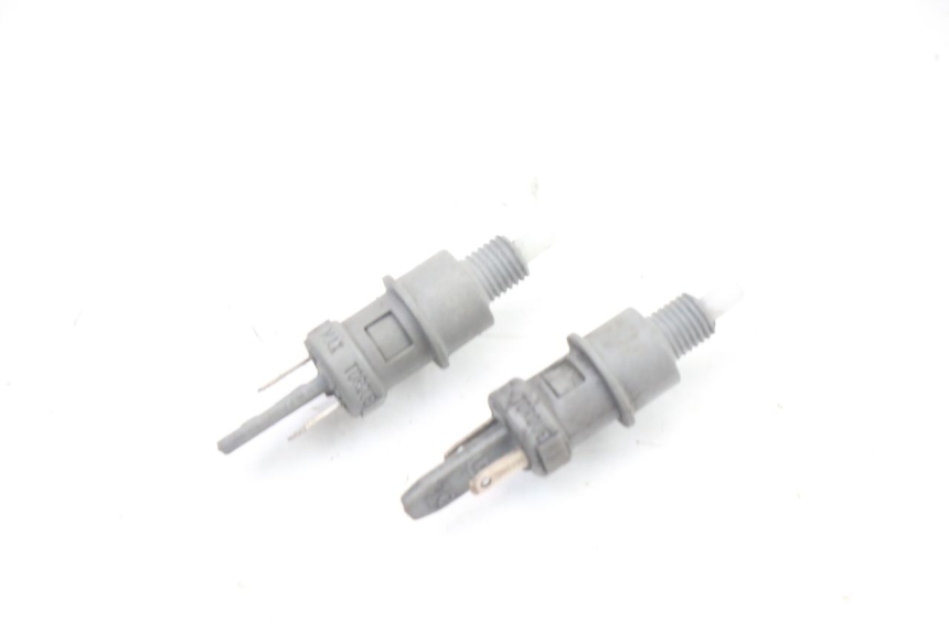 photo de BREMSLICHTSCHALTER PEUGEOT CITYSTAR 125 (2011 - 2017)
