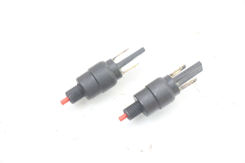 photo de BREMSLICHTSCHALTER PIAGGIO NRG POWER PUREJET 50 (2018 - 2021)