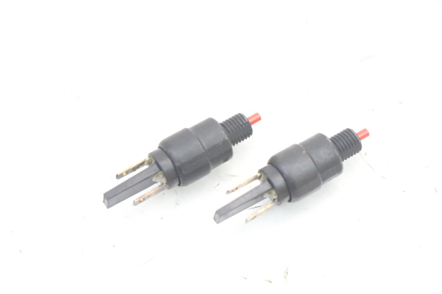 photo de BREMSLICHTSCHALTER PIAGGIO NRG POWER PUREJET 50 (2018 - 2021)