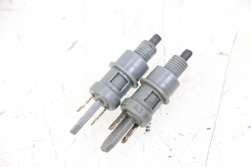 photo de BREMSLICHTSCHALTER PIAGGIO ZIP 2T 50 (2009 - 2019)