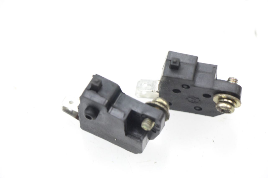 photo de BREMSLICHTSCHALTER REVATTO URBA GT 125 (2007 - 2017)