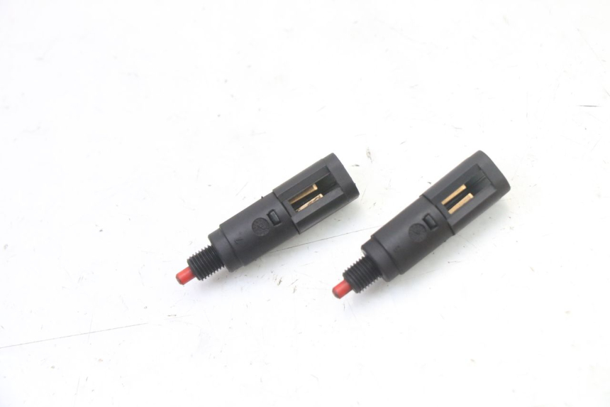 photo de BREMSLICHTSCHALTER GILERA RUNNER SL 50 (2006 - 2009)