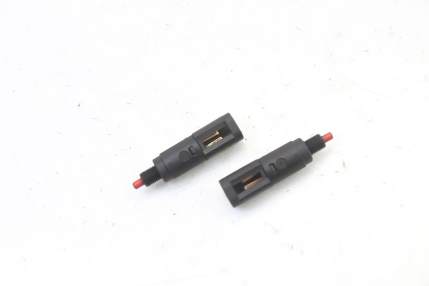 photo de BREMSLICHTSCHALTER GILERA RUNNER SL 50 (2006 - 2009)