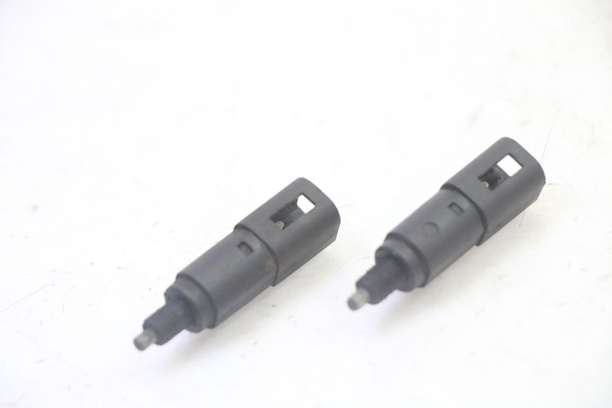 photo de BREMSLICHTSCHALTER GILERA RUNNER SP 50 (2009 - 2017)