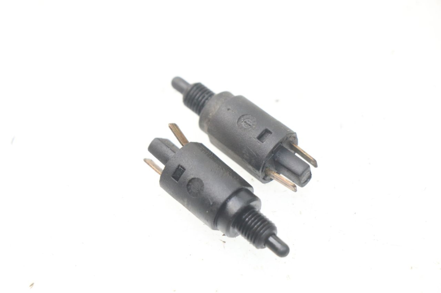 photo de BREMSLICHTSCHALTER PEUGEOT SV 50 (1992 - 2004)