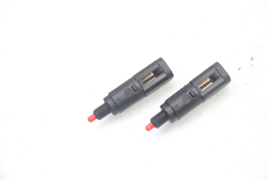 photo de BREMSLICHTSCHALTER PIAGGIO X9 EVOLUTION 125 (2003 - 2007)