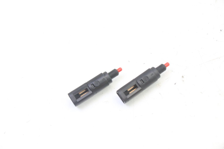 photo de BREMSLICHTSCHALTER PIAGGIO X9 EVOLUTION 125 (2003 - 2007)
