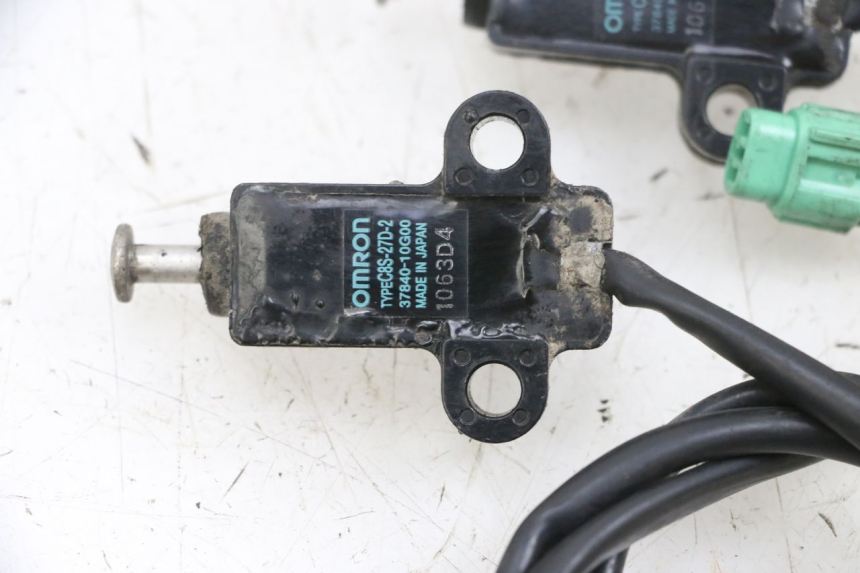 photo de ZüNDUNTERBRECHER SEITENSTäNDER SUZUKI BURGMAN 650 (2013 - 2020)