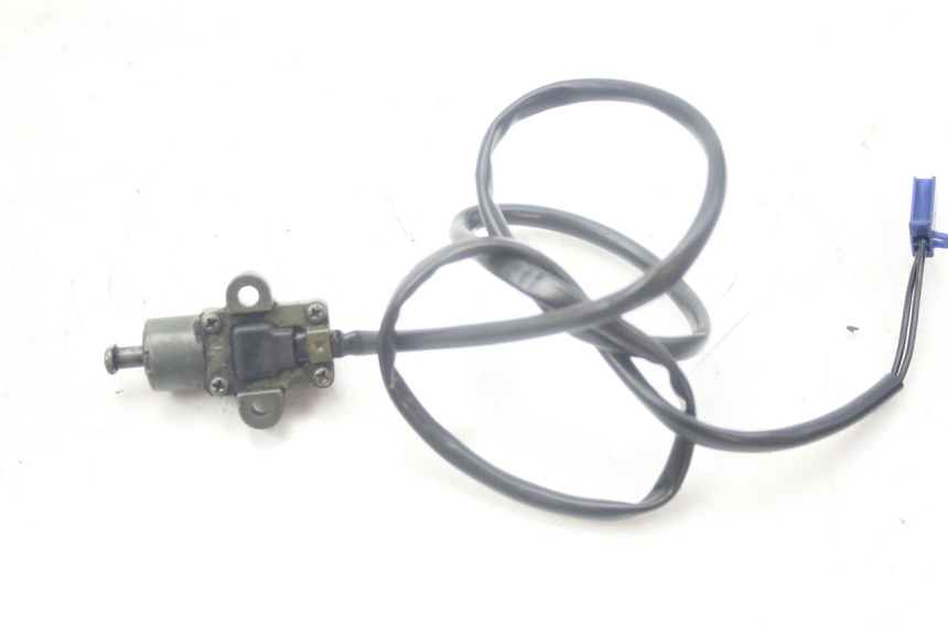 photo de ZÜNDUNG AUS SEITENSTÄNDER YAMAHA FZS FAZER 600 (1998 - 2001)