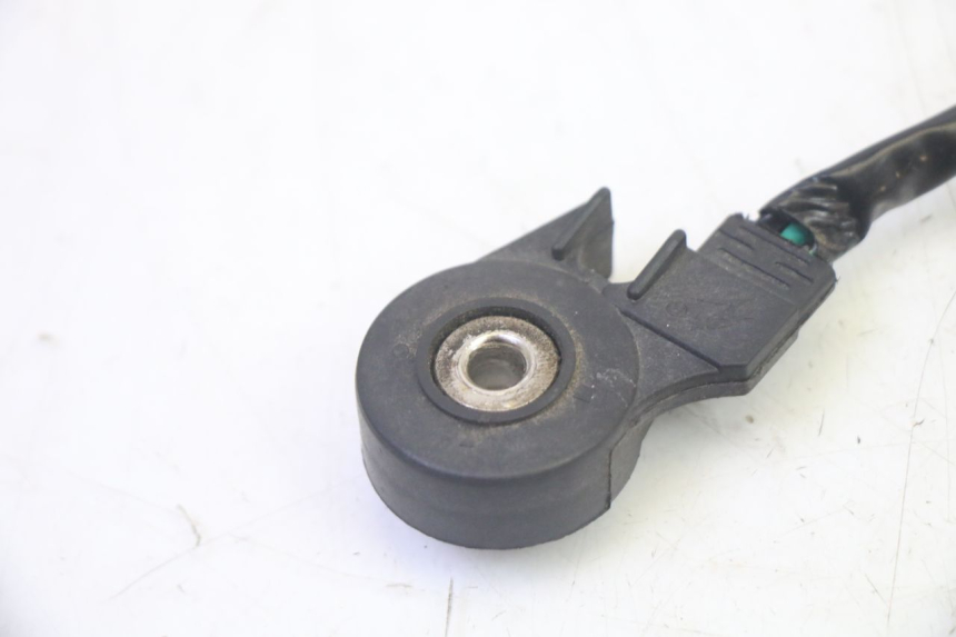 photo de SEITENSTÄNDERSCHALTER EFUN PUSA 1 - Zoom auf Gebrauchszustand