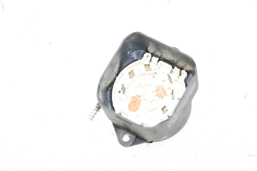 photo de ZÜNDSCHLOSS PIAGGIO MP3 LT 400 (2007 - 2012) - Alternative Perspektive