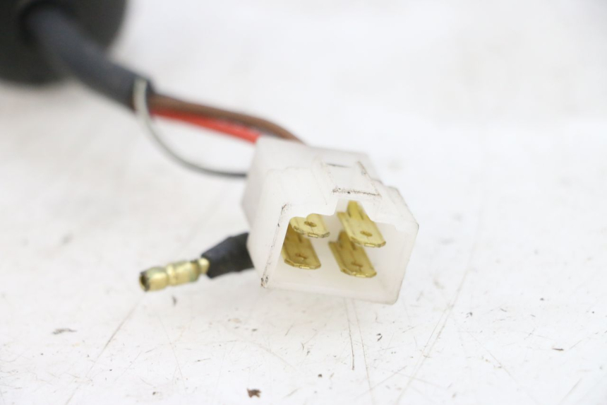 photo de ZÜNDSCHLOSS YAMAHA YP MAJESTY 125 (2002 - 2006) - Alternative Perspektive