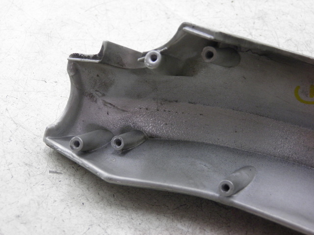 photo de LENKERVERKLEIDUNG HINTEN APRILIA LEONARDO 125 (1999 - 2001)