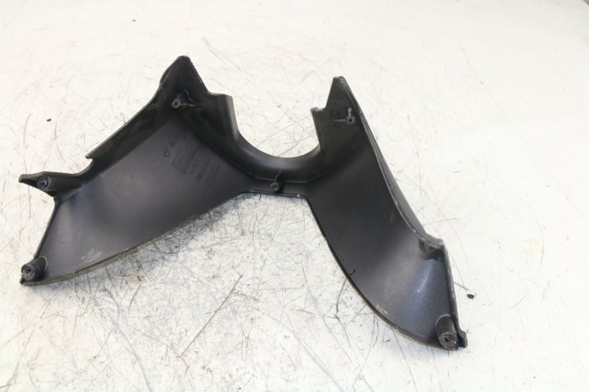 photo de LENKERVERKLEIDUNG HINTEN APRILIA ATLANTIC S 125 (2010 - 2013)
