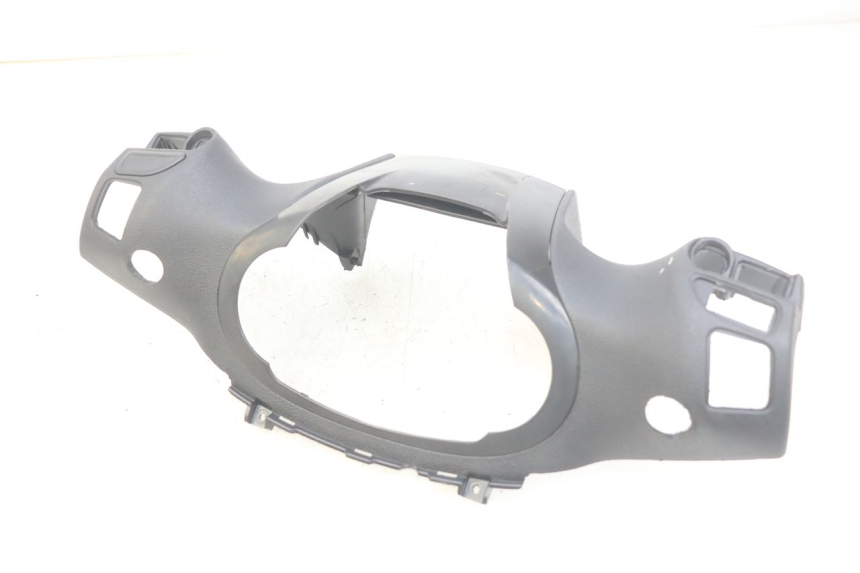 photo de HINTERE LENKERABDECKUNG PIAGGIO BEVERLY 125 (2010 - 2015)