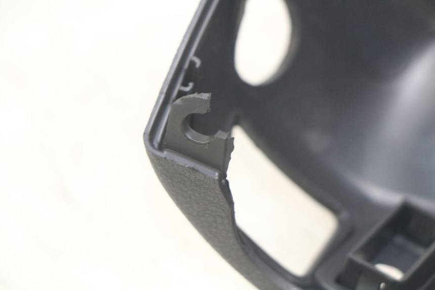 photo de HINTERE LENKERABDECKUNG PIAGGIO BEVERLY 125 (2010 - 2015)