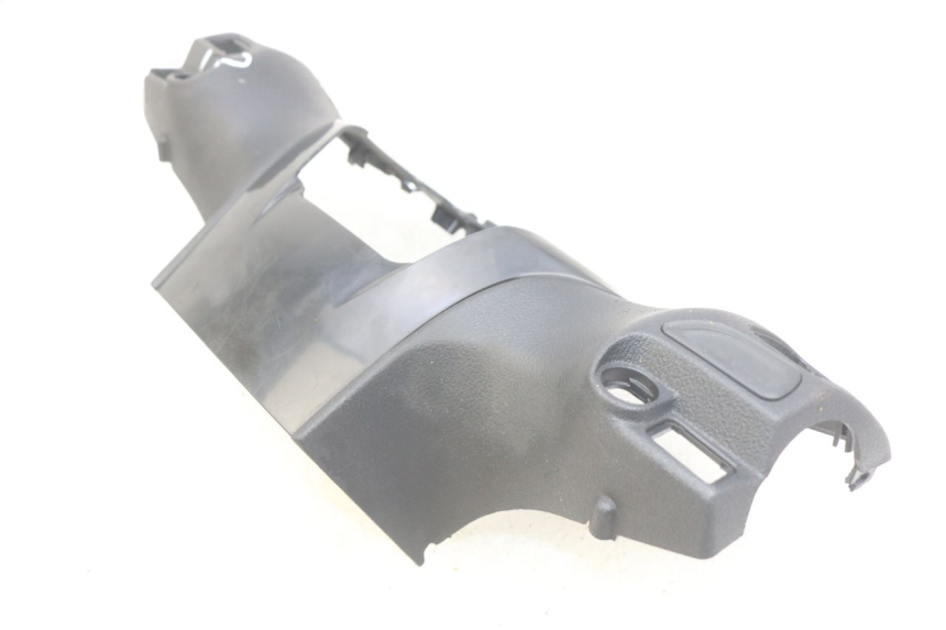 photo de HINTERE LENKERABDECKUNG PIAGGIO BEVERLY 125 (2010 - 2015)