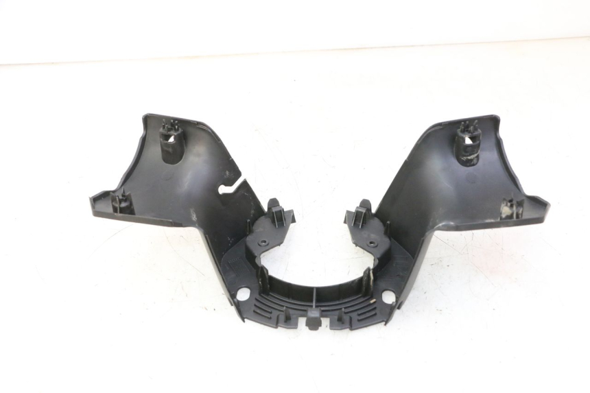 photo de HINTERE LENKERABDECKUNG PEUGEOT CITYSTAR 50 (2013 - 2017)