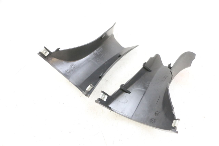 photo de LENKERVERKLEIDUNG HINTEN SYM GTS EVO 125 (2009 - 2013) - Zoom auf Gebrauchszustand