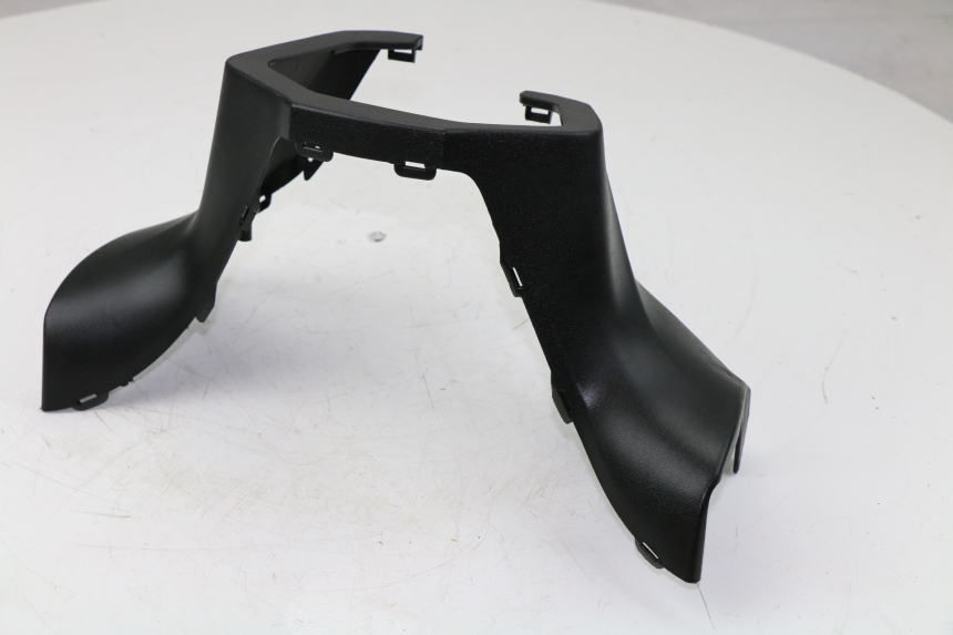 photo de LENKERVERKLEIDUNG HINTEN KYMCO K-XCT 125 (2013 - 2017)