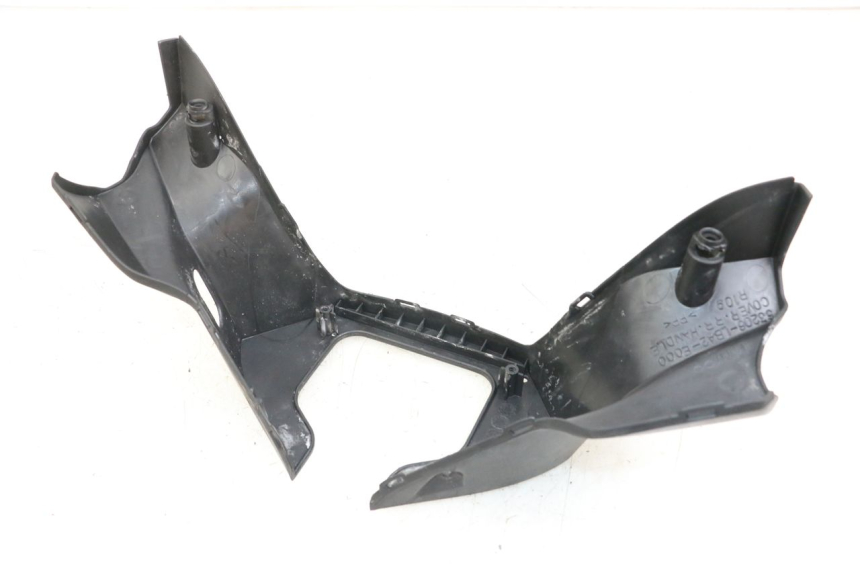 photo de LENKERABDECKUNG HINTEN KYMCO XCITING 250 (2006 - 2009)