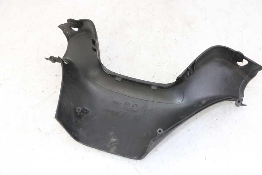 photo de LENKERVERKLEIDUNG HINTEN PIAGGIO MP3 LT 300 (2010 - 2016)