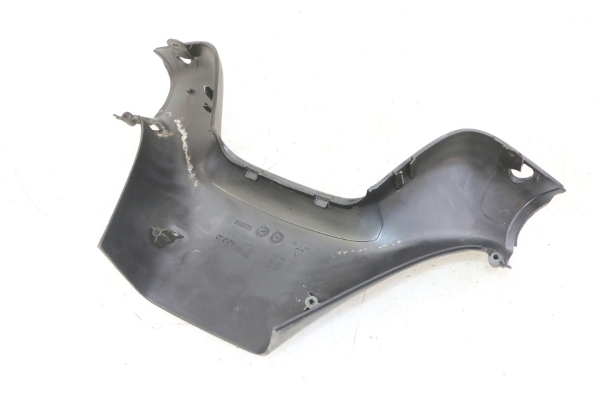 photo de LENKERVERKLEIDUNG HINTEN PIAGGIO MP3 LT 300 (2010 - 2016)