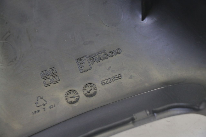 photo de RüCKSPIEGELABDECKUNG PIAGGIO MP3 500 (2011 - 2015)