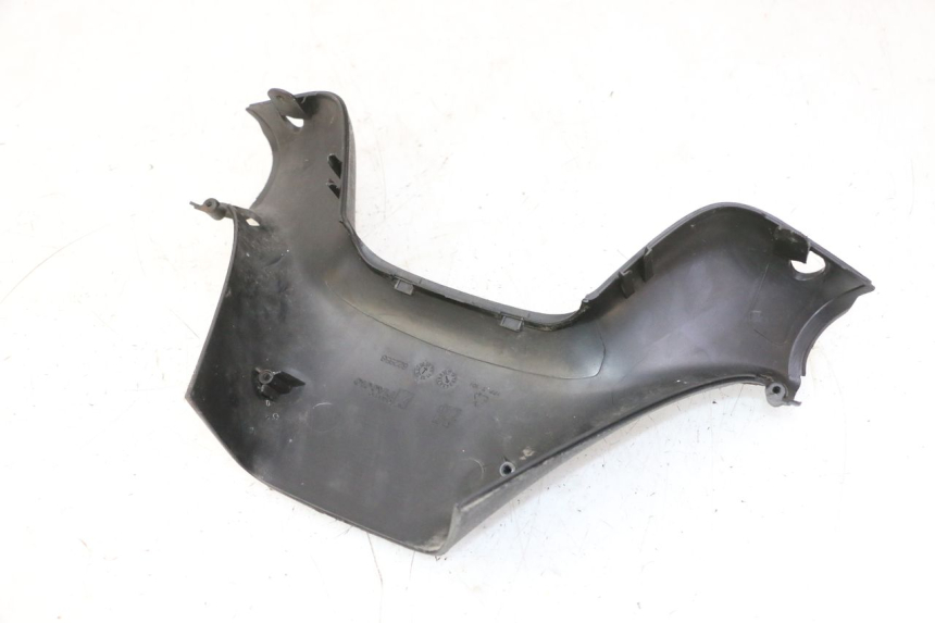 photo de RüCKSPIEGELABDECKUNG PIAGGIO MP3 RL 250 (2007 - 2010)