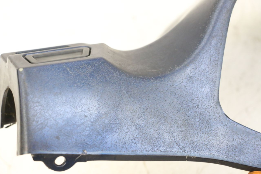 photo de LENKERVERKLEIDUNG HINTEN JM MOTORS OLDIES GT 4T 50 (2018 - 2025) - Zoom auf Gebrauchszustand