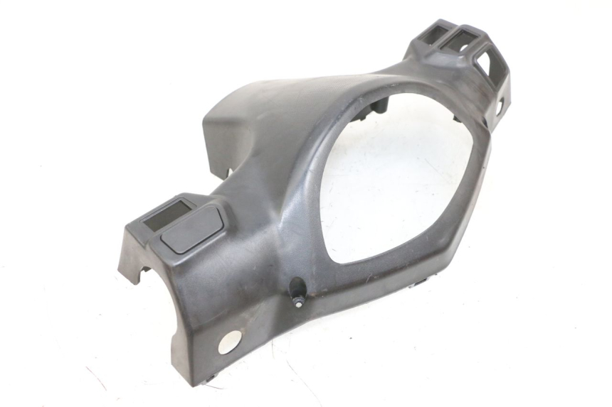 photo de LENKERVERKLEIDUNG HINTEN SYM ORBIT III 3 4T 50 (2021 - 2025) - Detailansicht des Bauteils