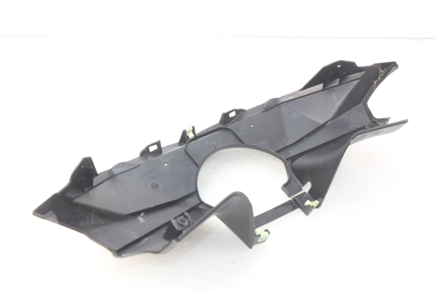 photo de HINTERE LENKERABDECKUNG PEUGEOT GEOPOLIS 400 (2007 - 2013)