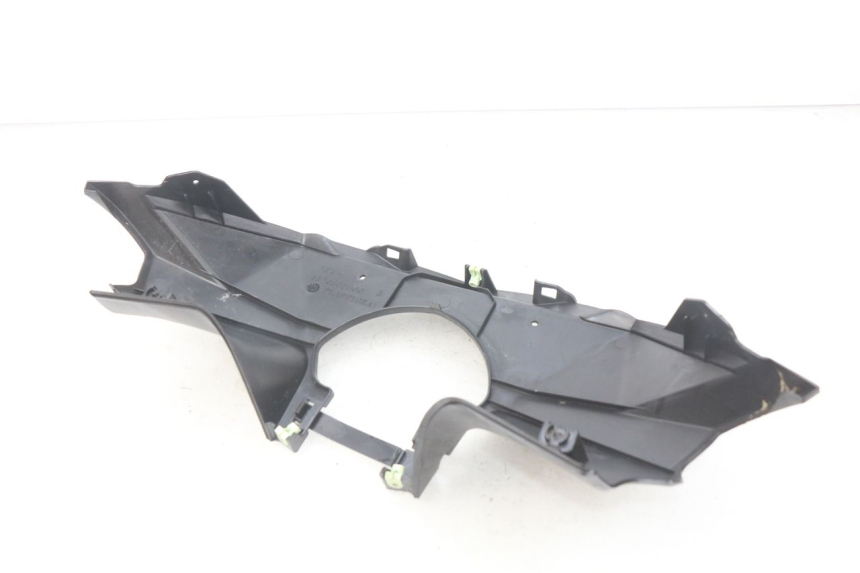 photo de HINTERE LENKERABDECKUNG PEUGEOT GEOPOLIS 400 (2007 - 2013)