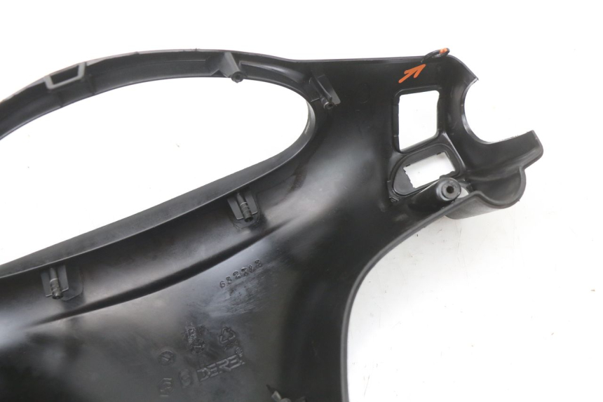 photo de HINTERE LENKERABDECKUNG PIAGGIO FLY 2T 50 (2004 - 2017)
