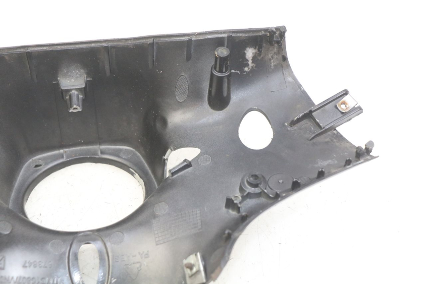 photo de HINTERE LENKERABDECKUNG PIAGGIO VESPA PRIMAVERA 2T 50 (2013 - 2018)