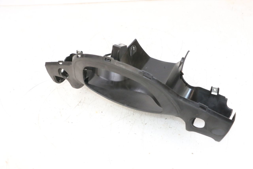 photo de HINTERE LENKERABDECKUNG JM MOTORS SANTANA 50 (2014 - 2023) - Zoom auf Gebrauchszustand