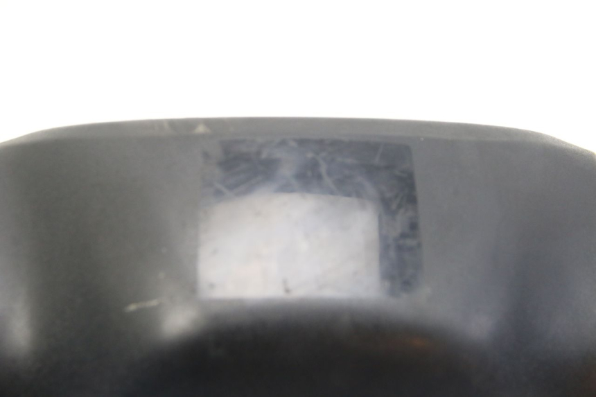 photo de RüCKSPIEGELABDECKUNG SUZUKI SIXTEEN 125 (2008 - 2010)