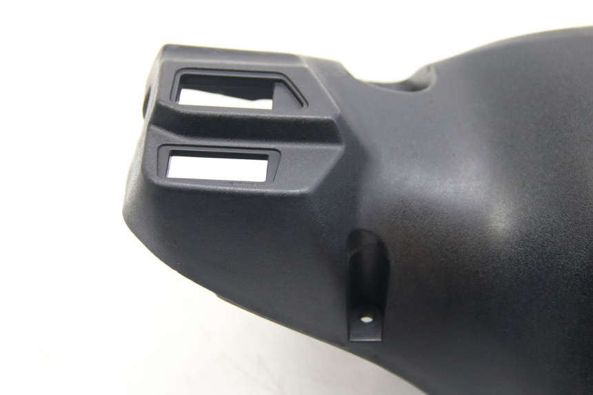 photo de RüCKSPIEGELABDECKUNG SUZUKI SIXTEEN 125 (2008 - 2010)