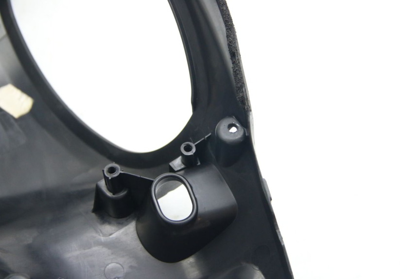 photo de RüCKSPIEGELABDECKUNG SUZUKI SIXTEEN 125 (2008 - 2010)