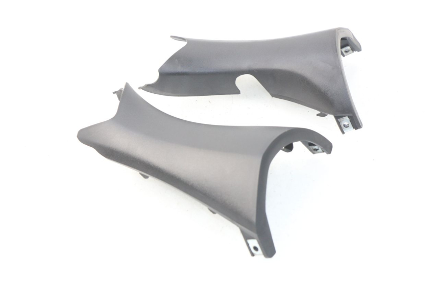 photo de LENKERVERKLEIDUNG HINTEN SYM GTS EFI ABS 125 (2012 - 2016)