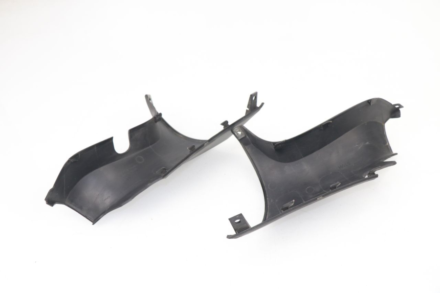 photo de LENKERVERKLEIDUNG HINTEN SYM MAXSYM I 400 (2011 - 2016)