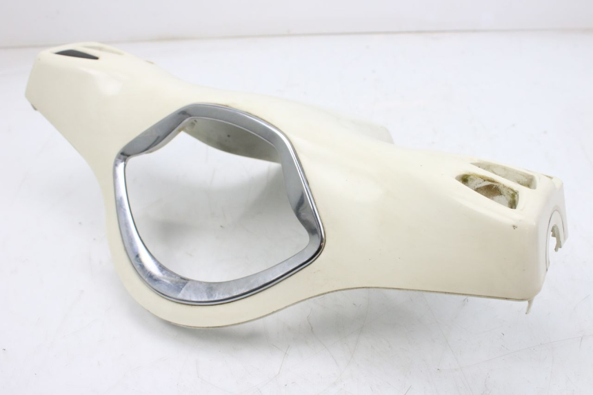 photo de HINTERE LENKERABDECKUNG PIAGGIO VESPA GTS IGET ABS 125 (2017 - 2023)