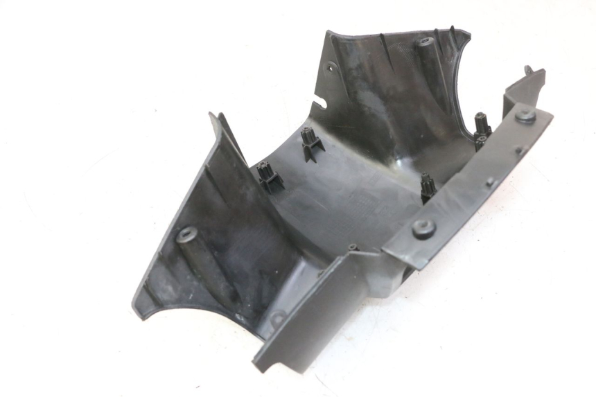 photo de LENKERVERKLEIDUNG HINTEN PEUGEOT VIVACITY NEW 4T 50 (2008 - 2017)