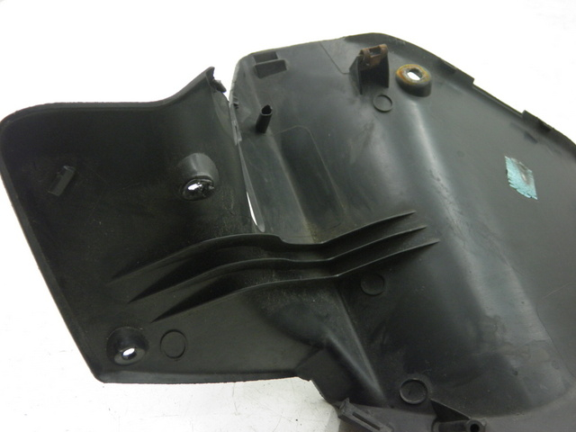 photo de HINTERE LENKERABDECKUNG YAMAHA XMAX X-MAX 125 (2006 - 2009)