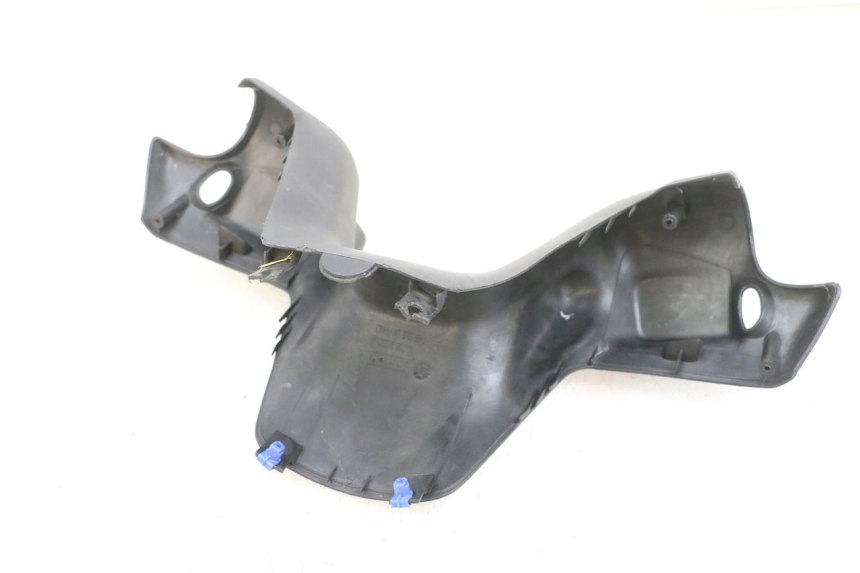 photo de VORDERER LENKERABDECKUNG PEUGEOT ELYSEO 125 (1999 - 2004) - Kennzeichnungen und Originalreferenzen