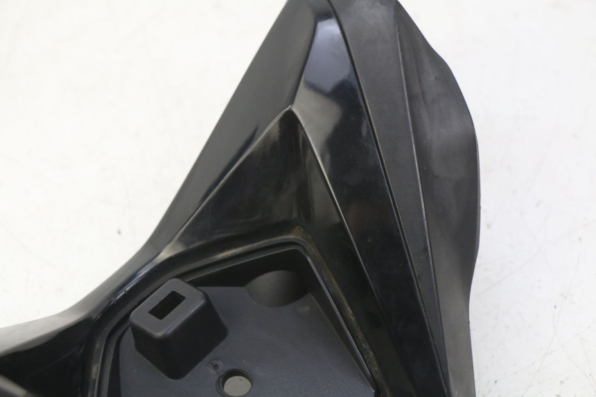 photo de VORDERER LENKERABDECKUNG HONDA FORZA 125 (2015 - 2016)