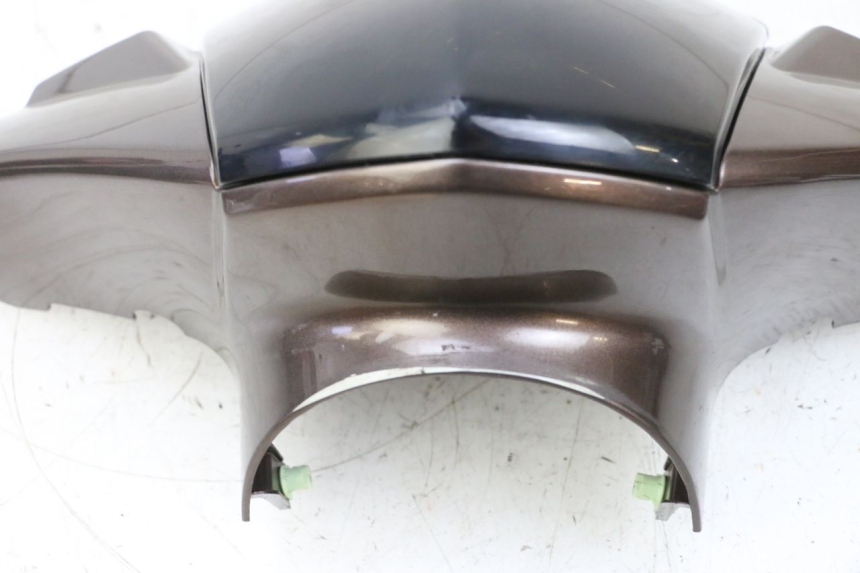 photo de VORDERER LENKERABDECKUNG PEUGEOT KISBEE 2T 50 (2010 - 2017) - Detailansicht des Bauteils