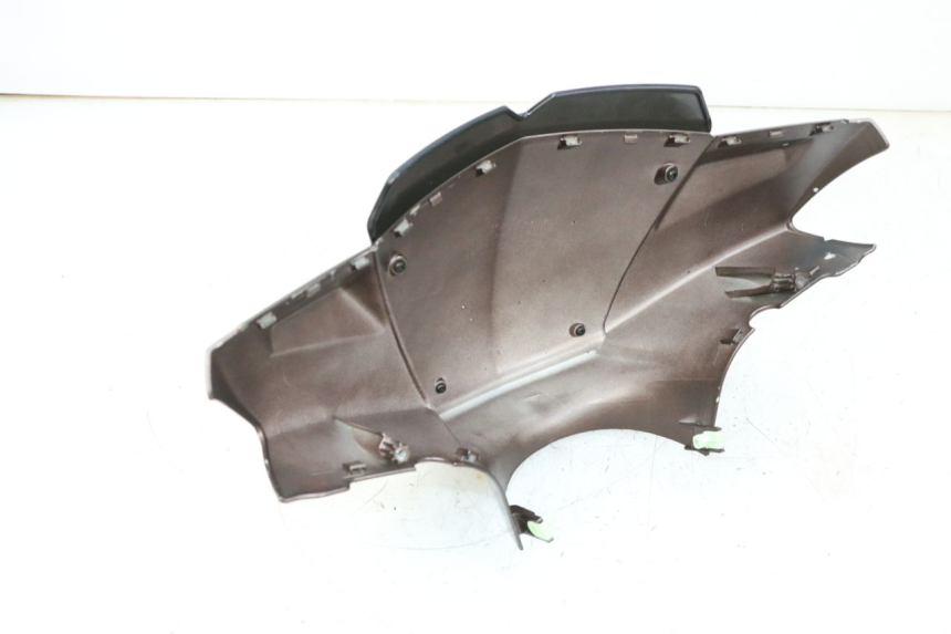 photo de VORDERER LENKERABDECKUNG PEUGEOT KISBEE 2T 50 (2010 - 2017) - Oberflächenzustand und Material