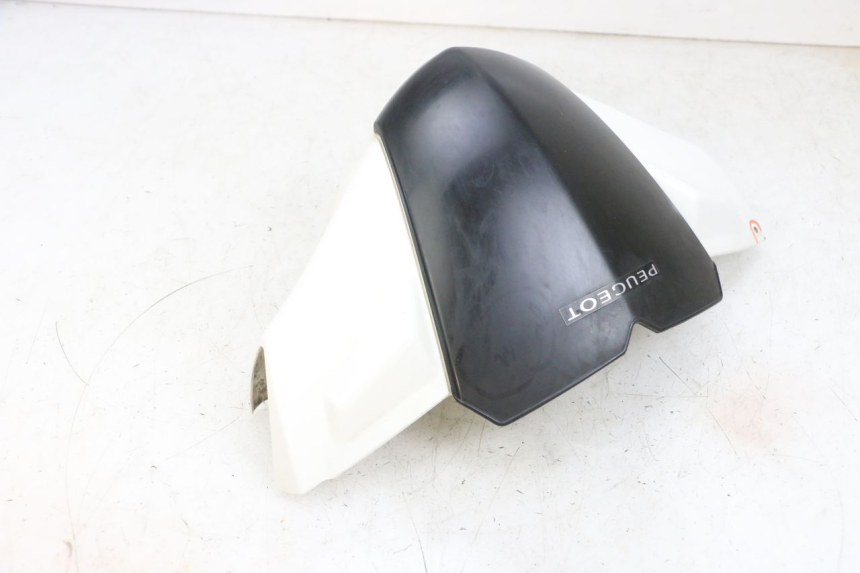 photo de VORDERE LENKERABDECKUNG PEUGEOT KISBEE 4T 50 (2010 - 2017) - Charakteristische Merkmale