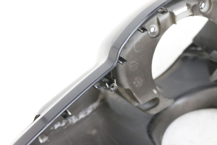 photo de VORDERER LENKERABDECKUNG KYMCO LIKE 125 (2009 - 2016) - Technische Nahaufnahme